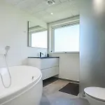 Casa vacanze Amazing home in Glesborg w/ WiFi&7 Bedrooms Glesborg