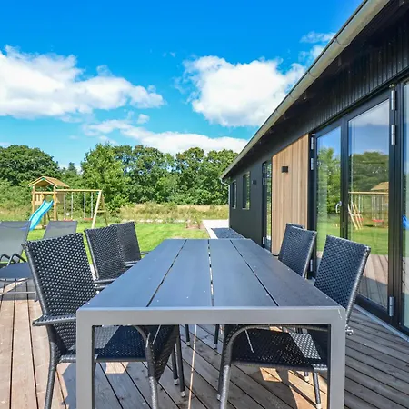 7 Bedroom Cozy In * Glesborg