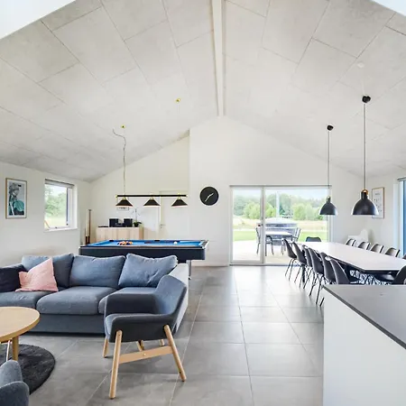 7 Bedroom Cozy In * Glesborg