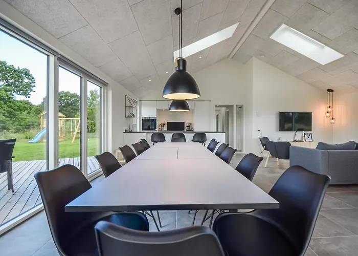 7 Bedroom Cozy In * Glesborg