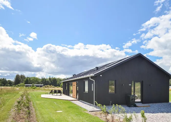 7 Bedroom Cozy In * Glesborg